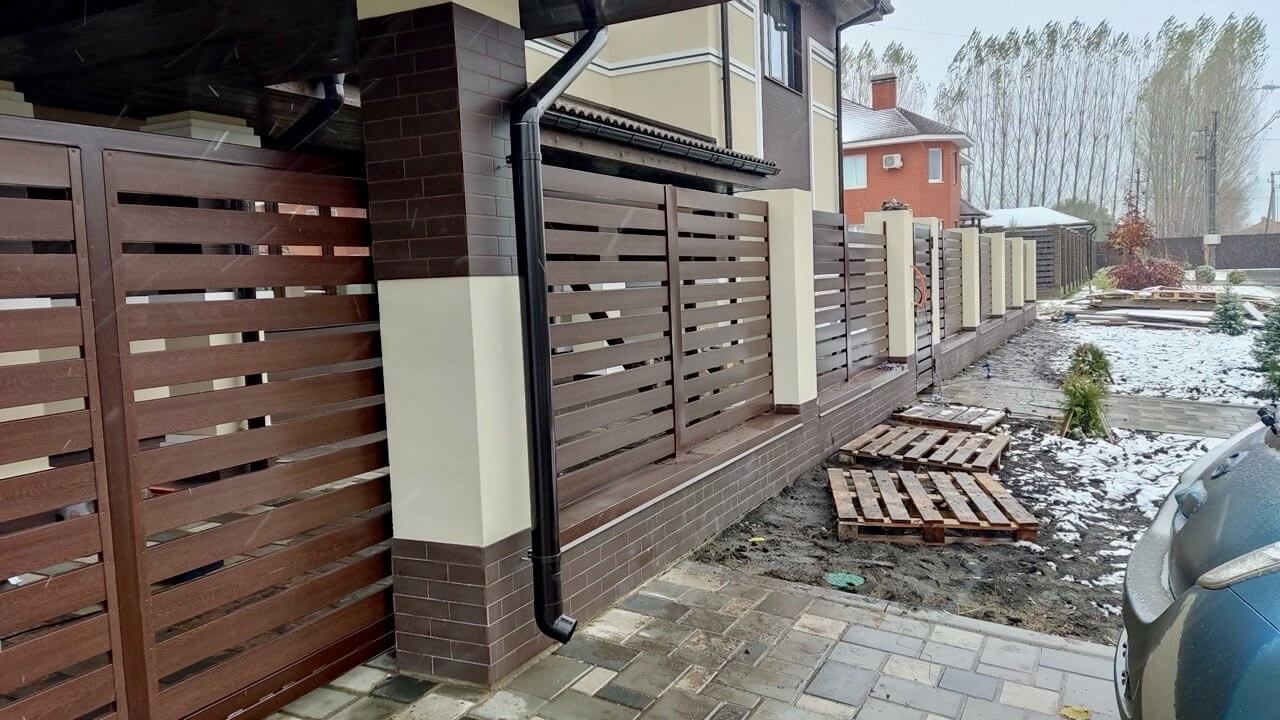 Забор-ранчо из металлопланкена 26м Мореный Дуб Printech фото 2 в Санкт-Петербурге