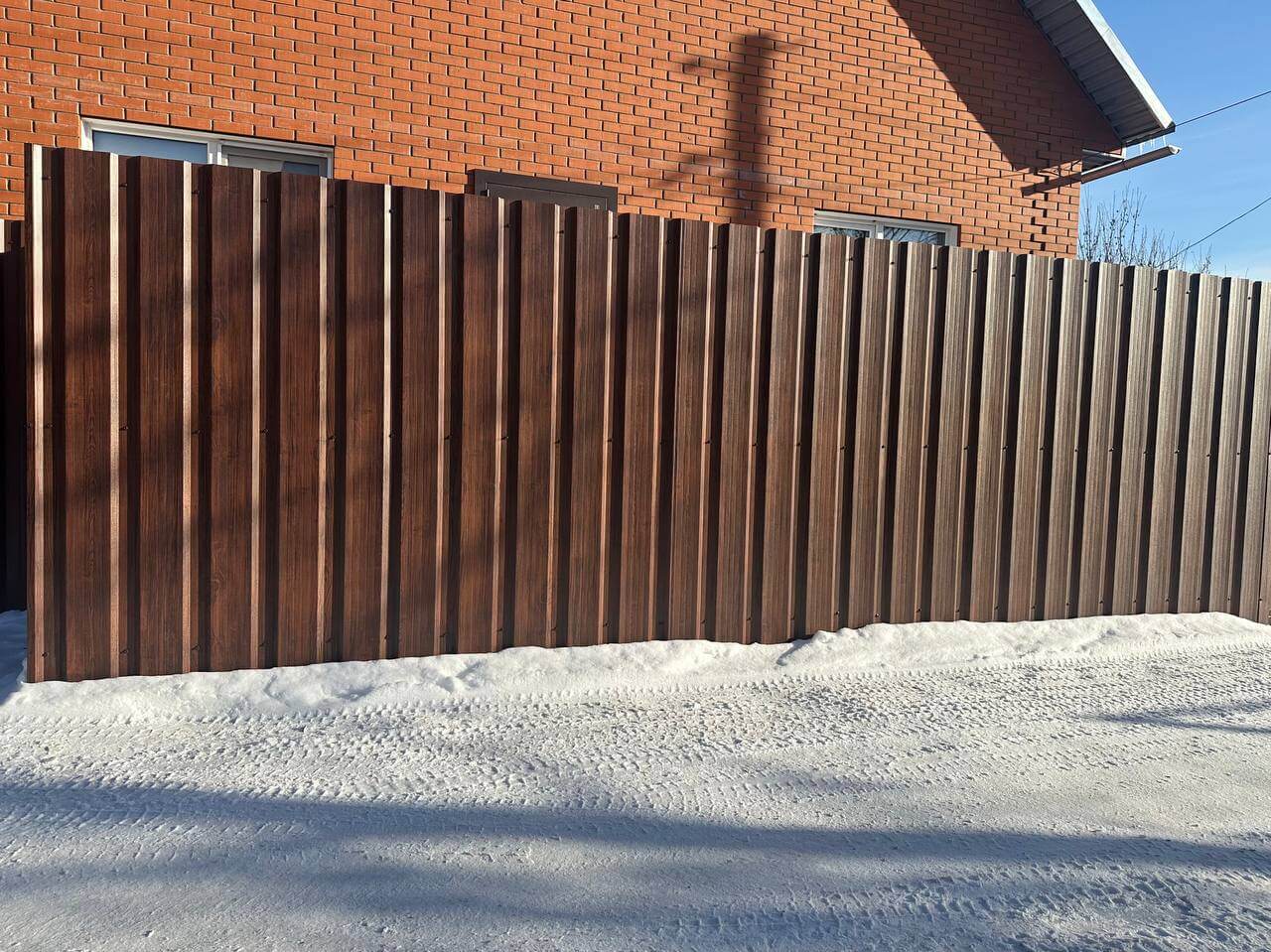 Забор из профнастила НС-21 22м Античное Дерево Принтек фото 4 в Санкт-Петербурге
