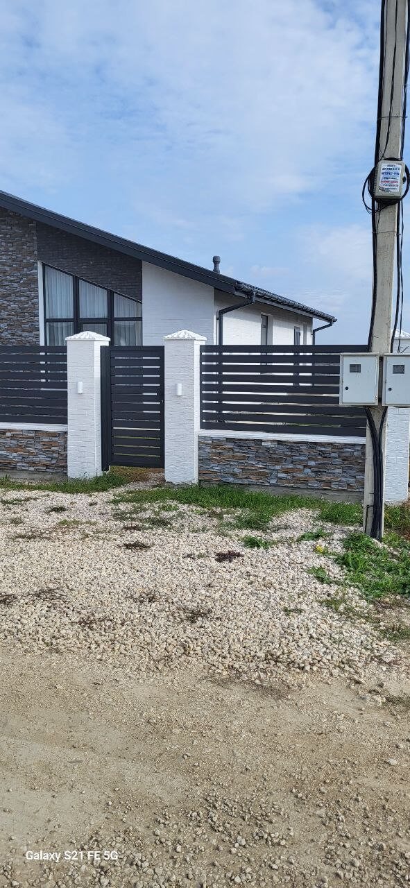 Забор-ранчо из металлопланкена 13м RAL7024 Серый Графит МАТТЕ фото 4 в Санкт-Петербурге