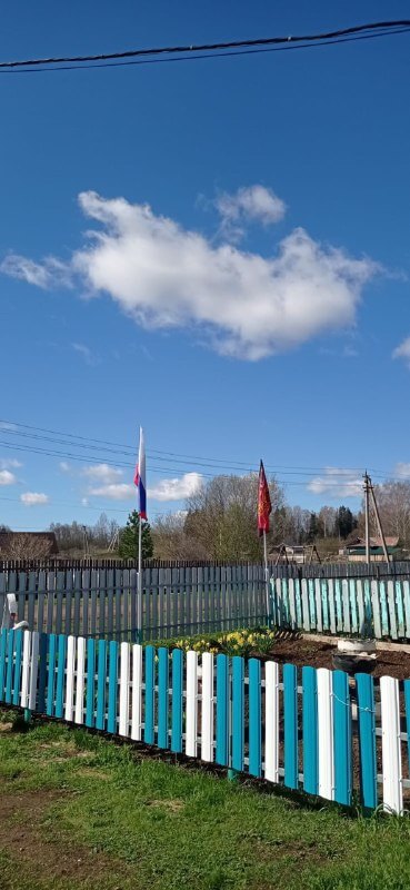 Забор из евроштакетника 16м RAL5021 Морская Волна, RAL9003 Белый фото 2 в Санкт-Петербурге