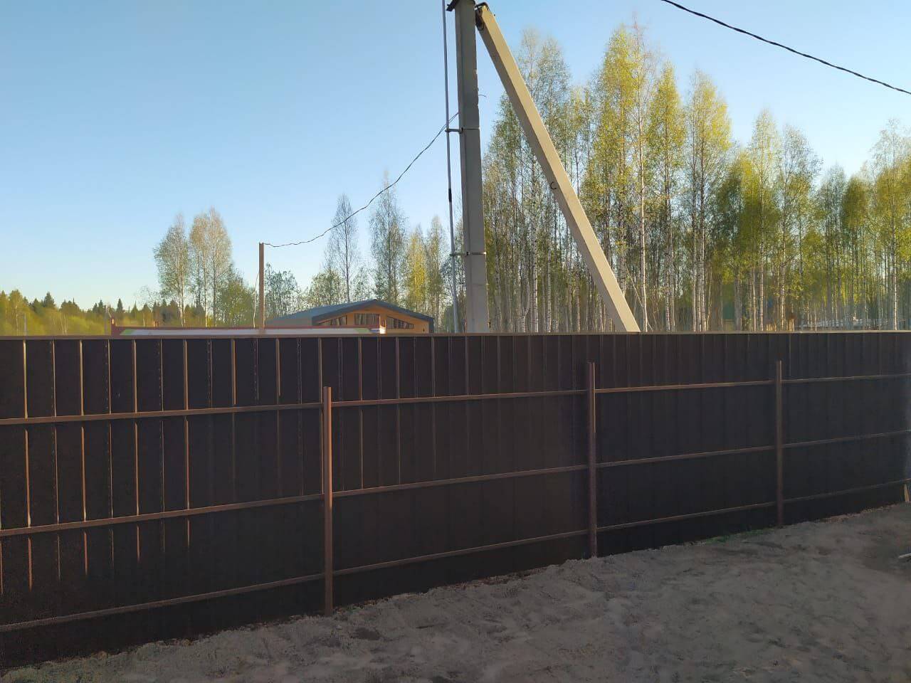 Забор из металлосайдинга ЕВРО-БРУС 25м Темный Каштан 3D Принтек фото 5 в Санкт-Петербурге