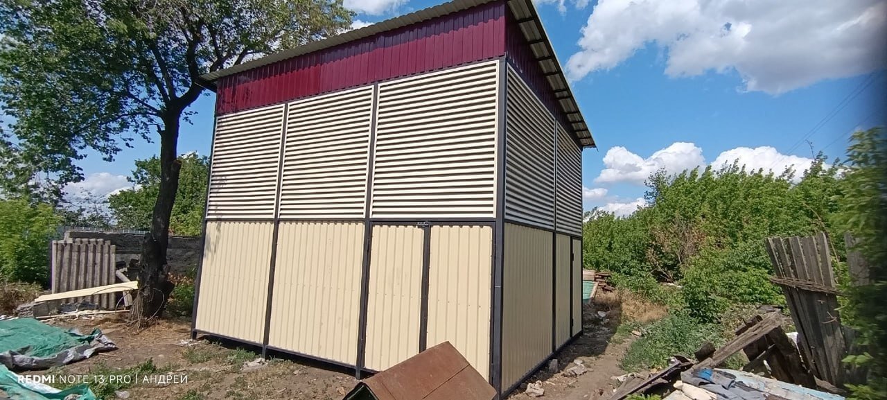 Сенник из ламелей еврожалюзи RAL1015 Слоновая Кость фото 2 в Санкт-Петербурге