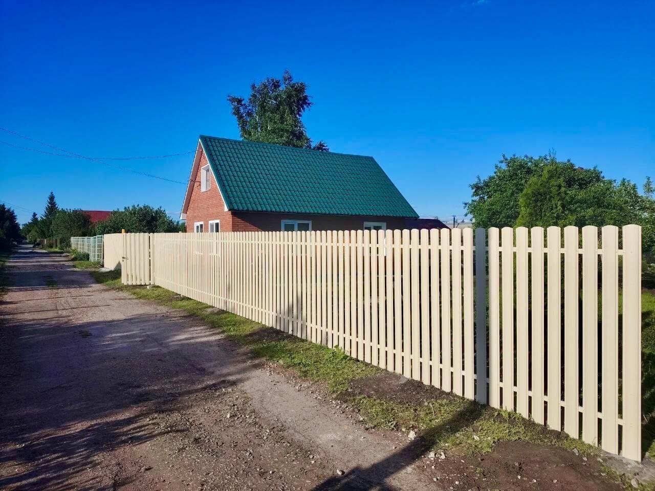 Забор из евроштакетника 16м RAL1015/1015 Слоновая Кость двусторонний в Санкт-Петербурге